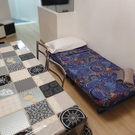 Your Lovely Home, Porta Venezia-1 Queen Bed, 3 Single Beds, 1 Sofa Bed- Milano Exterior foto