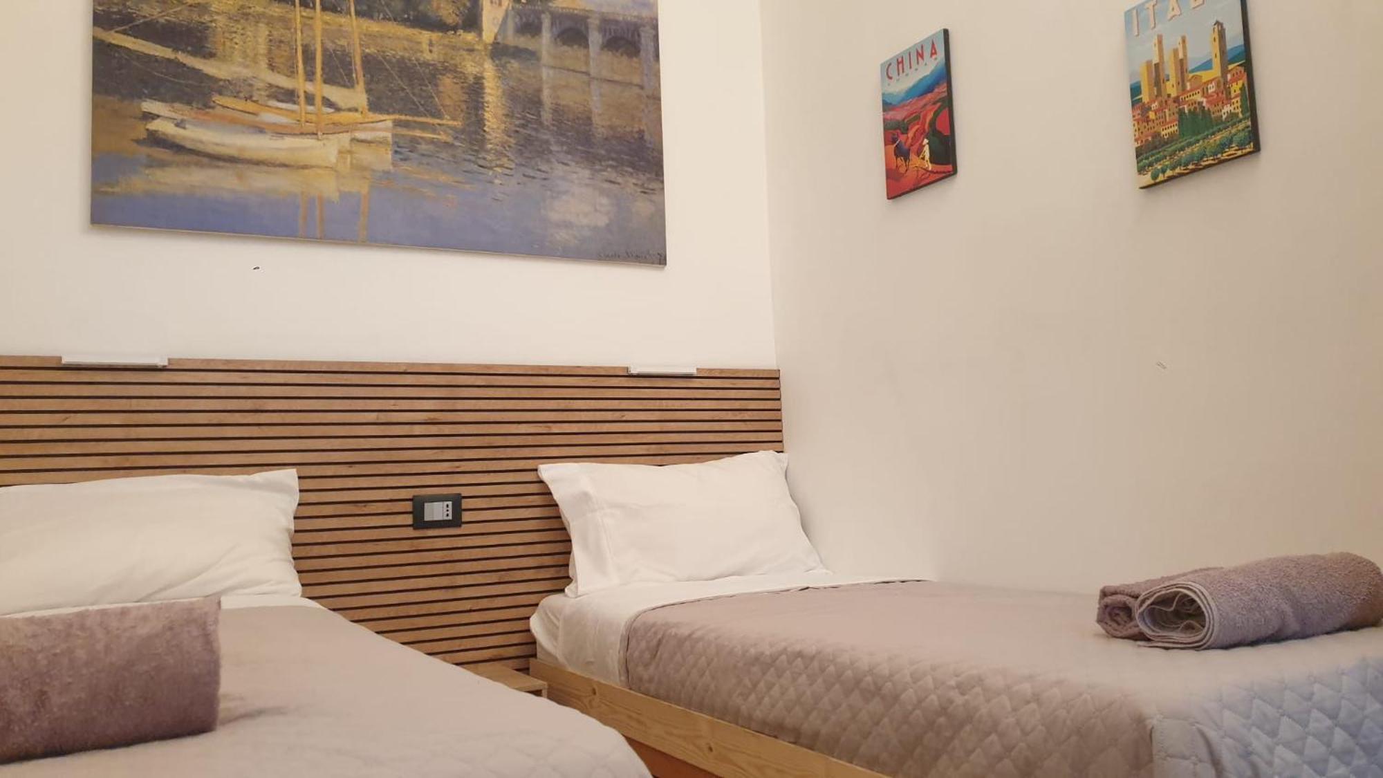 Your Lovely Home, Porta Venezia-1 Queen Bed, 3 Single Beds, 1 Sofa Bed- Milano Exterior foto
